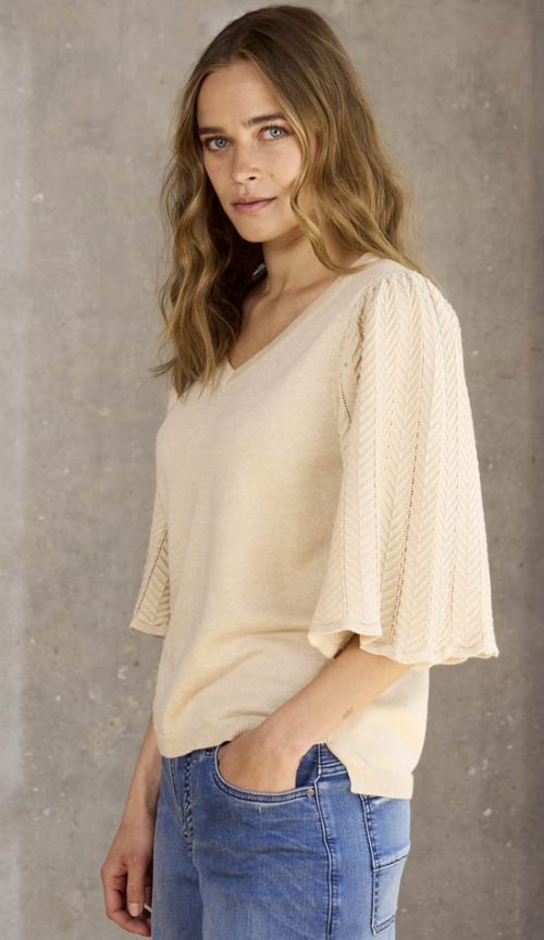 Ze-Ze Dambis neulepusero hiekka